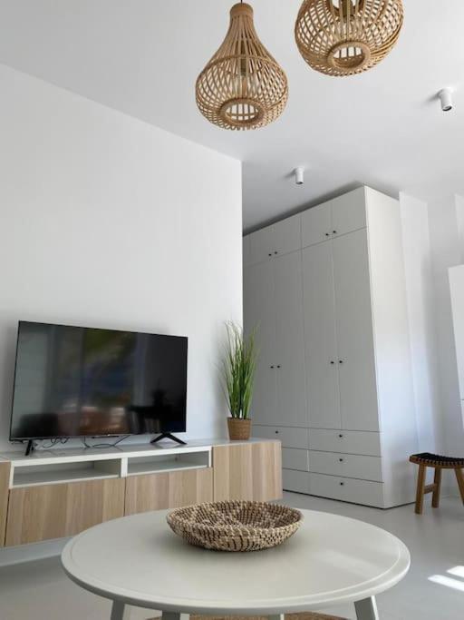 The Palm Apartment Karpathos Екстериор снимка
